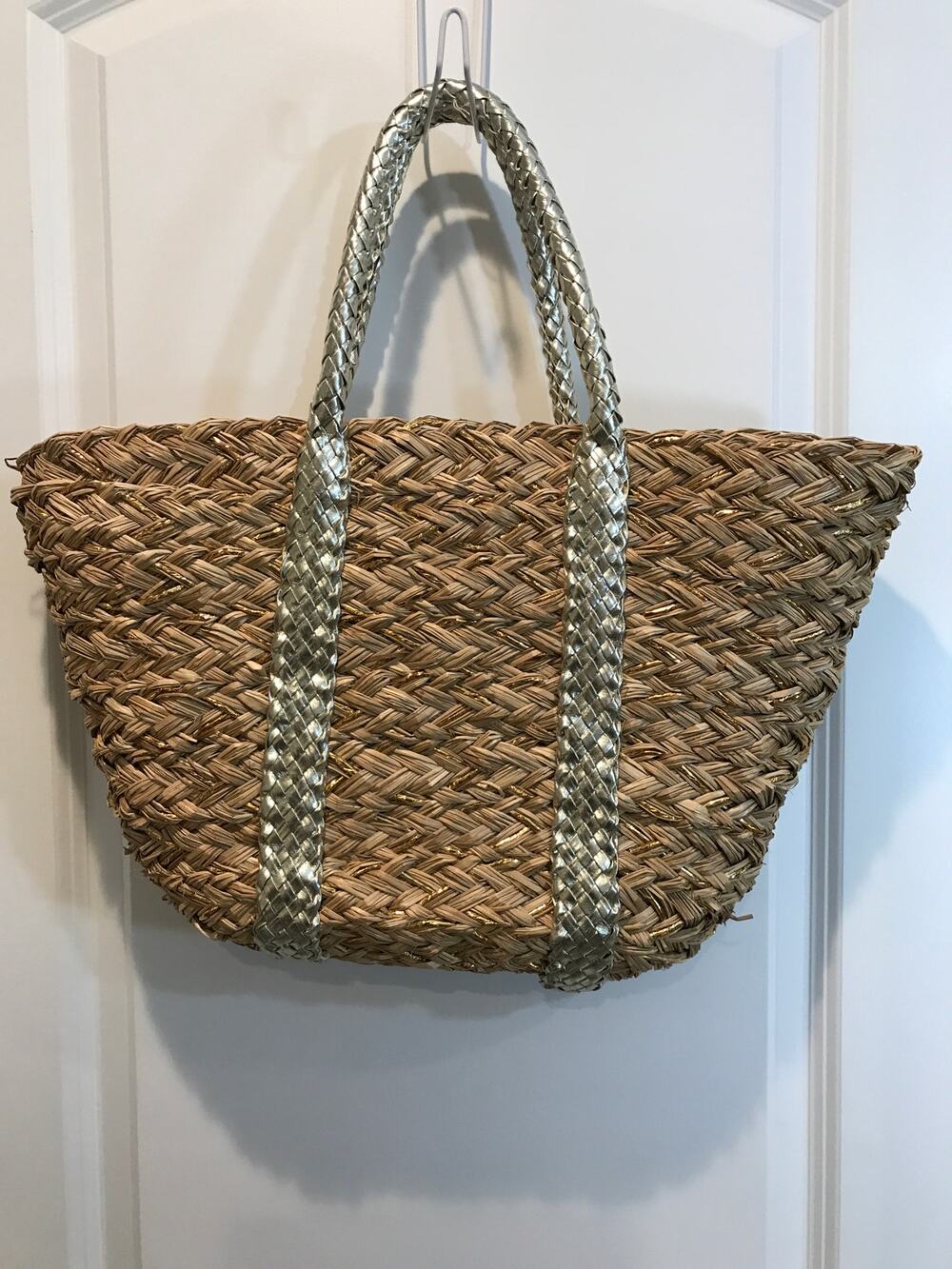 Straw Tote with Silver Braided Double Handle Totei - Picture 1 of 5
